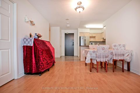 Photo 11 at 1506 - 23 Hollywood Avenue, Willowdale East, Toronto