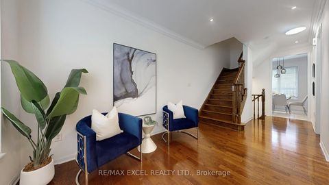 Photo 10 at 5 Pethick Street, Birchmount, Toronto