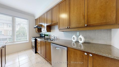 Photo 14 at 5 Pethick Street, Birchmount, Toronto