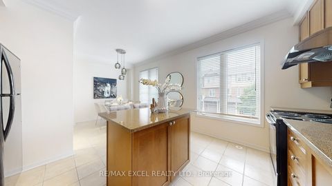 Photo 15 at 5 Pethick Street, Birchmount, Toronto