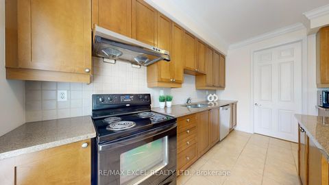 Photo 16 at 5 Pethick Street, Birchmount, Toronto