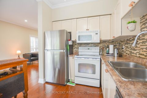 Photo 13 at 2377 Dalebrook Drive, WC Wedgewood Creek, Oakville
