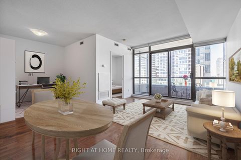 Photo 2 at 2104 - 281 Mutual Street, Yonge Corridor, Toronto Photo 2 at 2104 - 281 Mutual Street, Yonge Corridor, Toronto