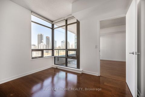 Photo 19 at 2104 - 281 Mutual Street, Yonge Corridor, Toronto Photo 19 at 2104 - 281 Mutual Street, Yonge Corridor, Toronto