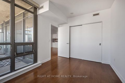 Photo 20 at 2104 - 281 Mutual Street, Yonge Corridor, Toronto Photo 20 at 2104 - 281 Mutual Street, Yonge Corridor, Toronto