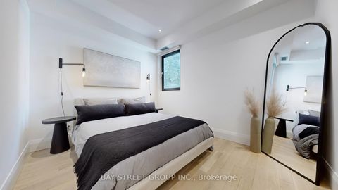 Photo 6 at 110B Palmerston Avenue, Bellwoods, Toronto