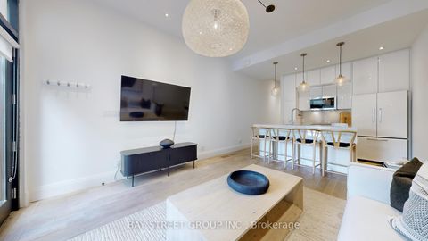 Photo 22 at 110B Palmerston Avenue, Bellwoods, Toronto