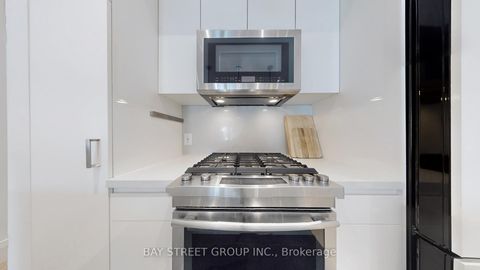 Photo 30 at 110B Palmerston Avenue, Bellwoods, Toronto