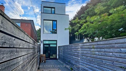 Photo 44 at 110B Palmerston Avenue, Bellwoods, Toronto