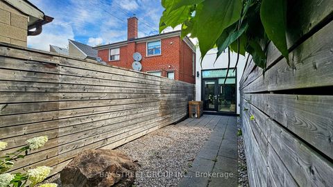 Photo 45 at 110B Palmerston Avenue, Bellwoods, Toronto