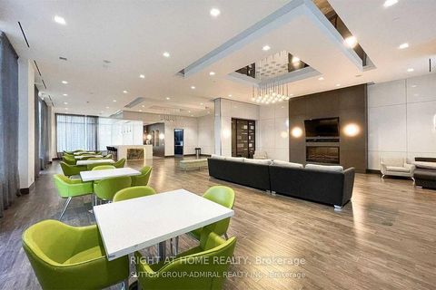 Photo 10 at 2302 - 7890 Bathurst Street, Beverley Glen, Vaughan