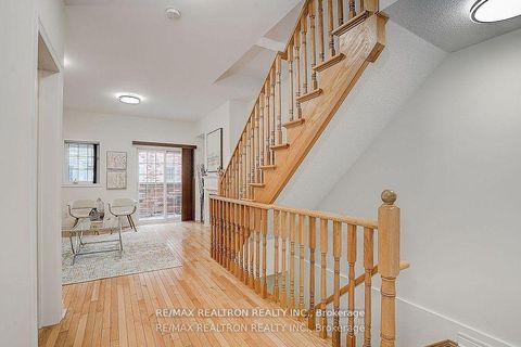 Photo 9 at 171B Finch Avenue E, Willowdale East, Toronto