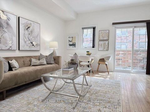 Photo 10 at 171B Finch Avenue E, Willowdale East, Toronto