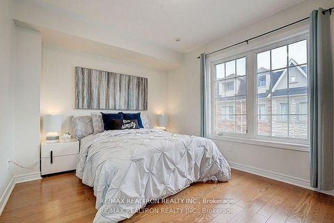Photo 19 at 171B Finch Avenue E, Willowdale East, Toronto