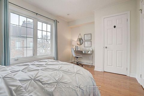 Photo 20 at 171B Finch Avenue E, Willowdale East, Toronto