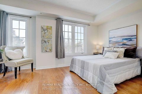 Photo 22 at 171B Finch Avenue E, Willowdale East, Toronto