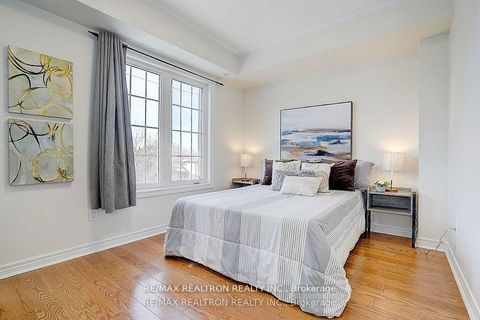 Photo 23 at 171B Finch Avenue E, Willowdale East, Toronto