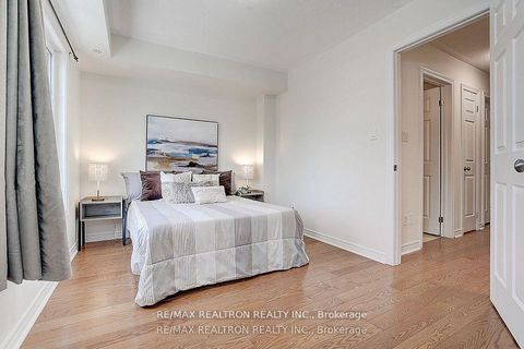 Photo 25 at 171B Finch Avenue E, Willowdale East, Toronto