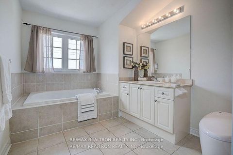Photo 32 at 171B Finch Avenue E, Willowdale East, Toronto