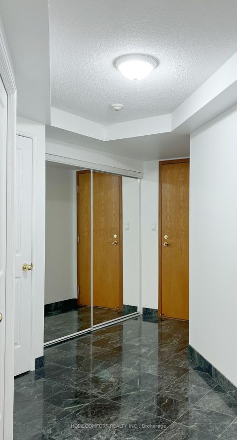 Photo 7 at 809 - 28 Hollywood Avenue, Willowdale East, Toronto