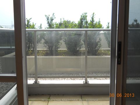 Photo 3 at 209 - 5793 Yonge Street, Newtonbrook East, Toronto