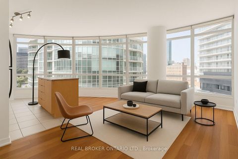 Photo 1 at 709 - 361 Front Street W, Waterfront Communities C1, Toronto