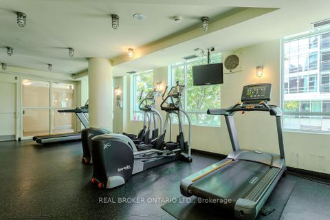 Photo 31 at 709 - 361 Front Street W, Waterfront Communities C1, Toronto