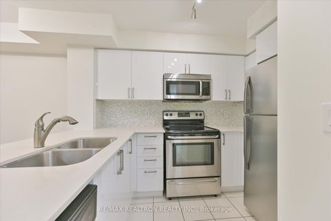 Photo 8 at 206 - 73 King William Crescent, Langstaff, Richmond Hill