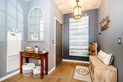Photo 2 at 1104 - 170 Bayview Avenue, Waterfront Communities C8, Toronto