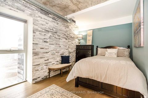 Photo 6 at 1104 - 170 Bayview Avenue, Waterfront Communities C8, Toronto
