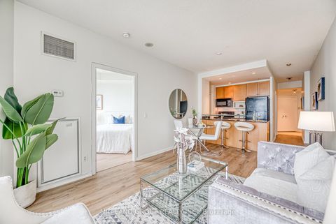 Photo 12 at 2705 - 8 York Street, Waterfront Communities C1, Toronto