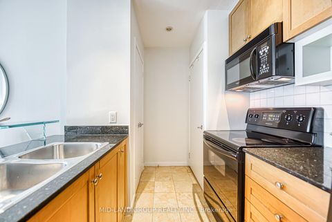 Photo 16 at 2705 - 8 York Street, Waterfront Communities C1, Toronto