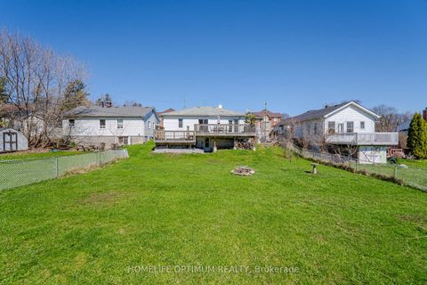 Photo 2 at 128 Eagle Street, Central Newmarket, Newmarket