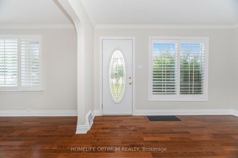 Photo 8 at 128 Eagle Street, Central Newmarket, Newmarket