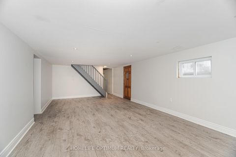 Photo 23 at 128 Eagle Street, Central Newmarket, Newmarket