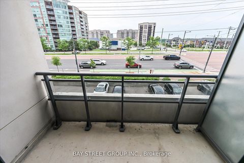 Photo 7 at 306 - 372 Highway 7, Doncrest, Richmond Hill