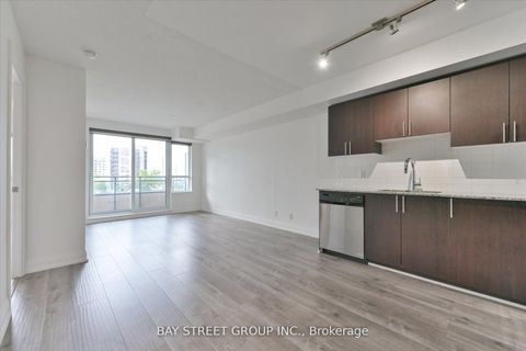 Photo 11 at 306 - 372 Highway 7, Doncrest, Richmond Hill