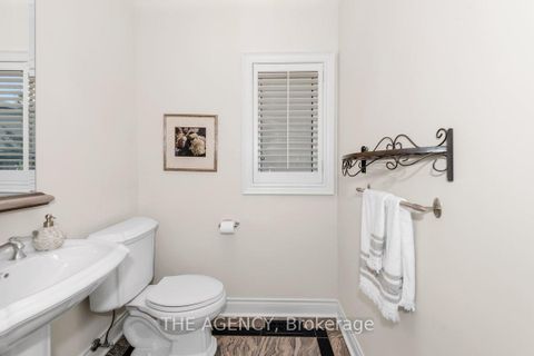 Photo 17 at 313 Broadway Avenue, York Mills, Toronto