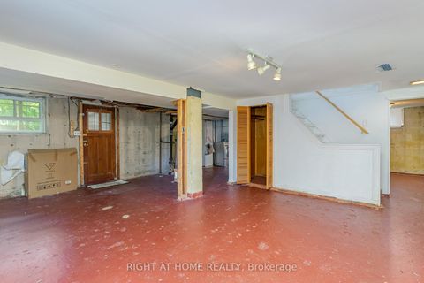 Photo 21 at 45 Yorkview Drive S, Willowdale West, Toronto
