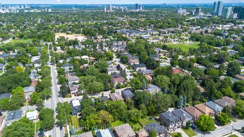 Photo 27 at 45 Yorkview Drive S, Willowdale West, Toronto