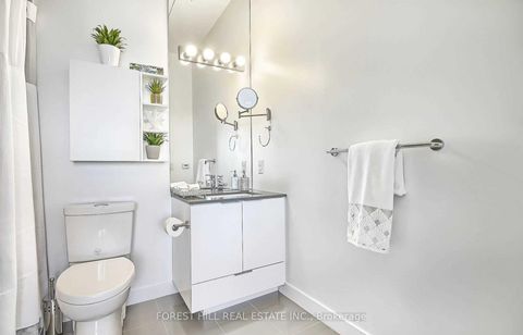 Photo 5 at 1508 - 609 Avenue Road, St. Clair, Toronto