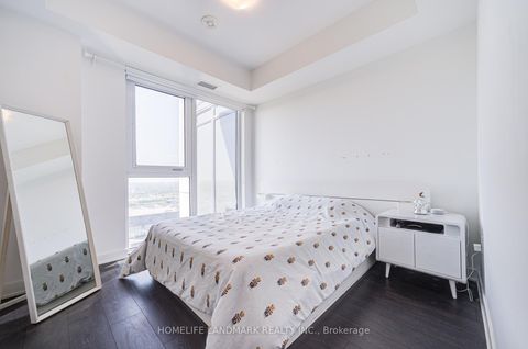 Photo 12 at 2709 - 105 Oneida Crescent, Langstaff, Richmond Hill
