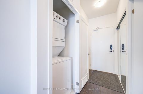 Photo 22 at 2709 - 105 Oneida Crescent, Langstaff, Richmond Hill