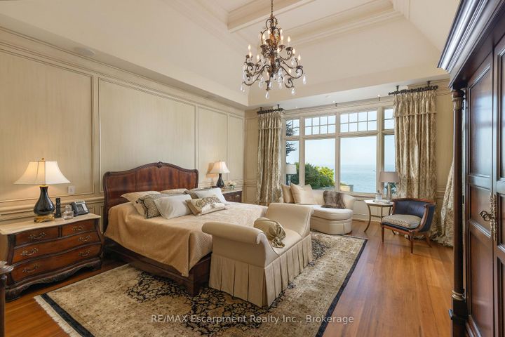 Photo 12 at 2054 Lakeshore Road E, FD Ford, Oakville