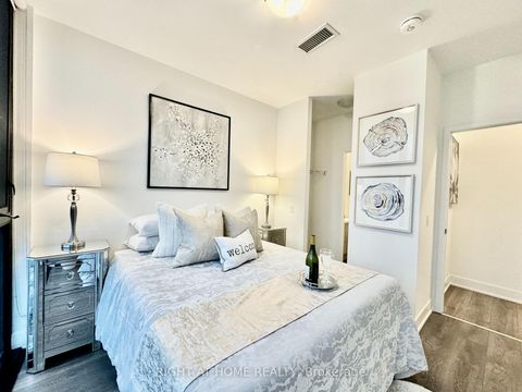 Photo 34 at 3709 - 2908 Highway 7 Road E, Concord, Vaughan