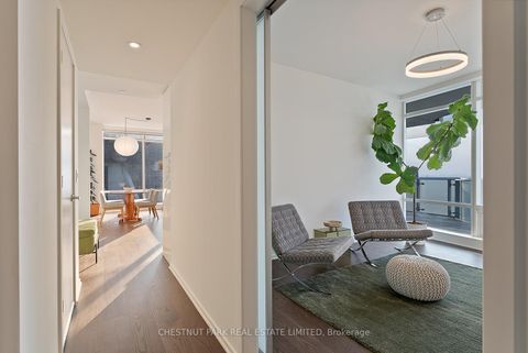 Photo 3 at 7006 - 1 Bloor Street E, Yonge Corridor, Toronto