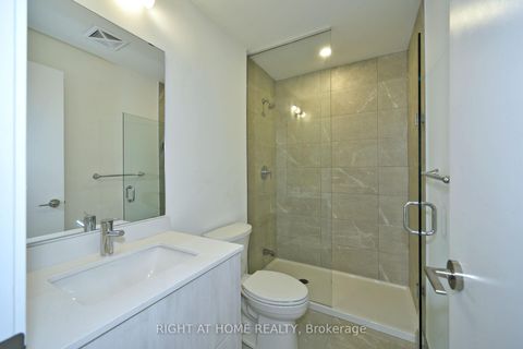 Photo 14 at 1022 - 14 David Eyer Road, Rural Richmond Hill, Richmond Hill