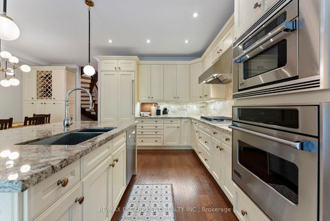 Photo 8 at 3143 Watercliffe Court, BC Bronte Creek, Oakville