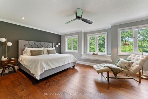 Photo 17 at 3143 Watercliffe Court, BC Bronte Creek, Oakville