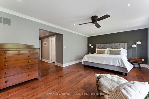 Photo 18 at 3143 Watercliffe Court, BC Bronte Creek, Oakville